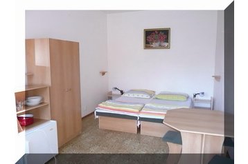 Slovacchia Privát Štúrovo, Interno